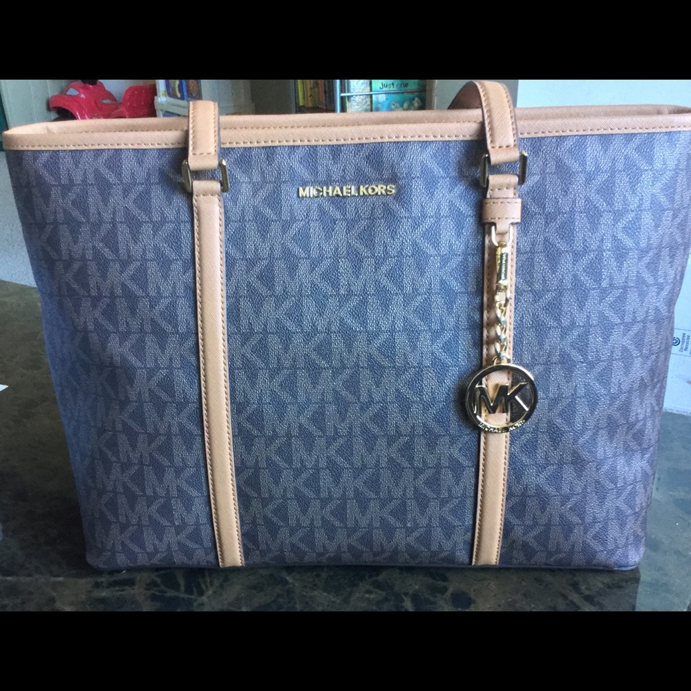 Michael Kors Tote